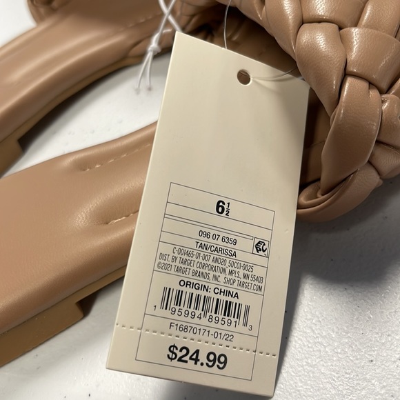 A New Day Tan Carissa Sandals NWT - Picture 2 of 4